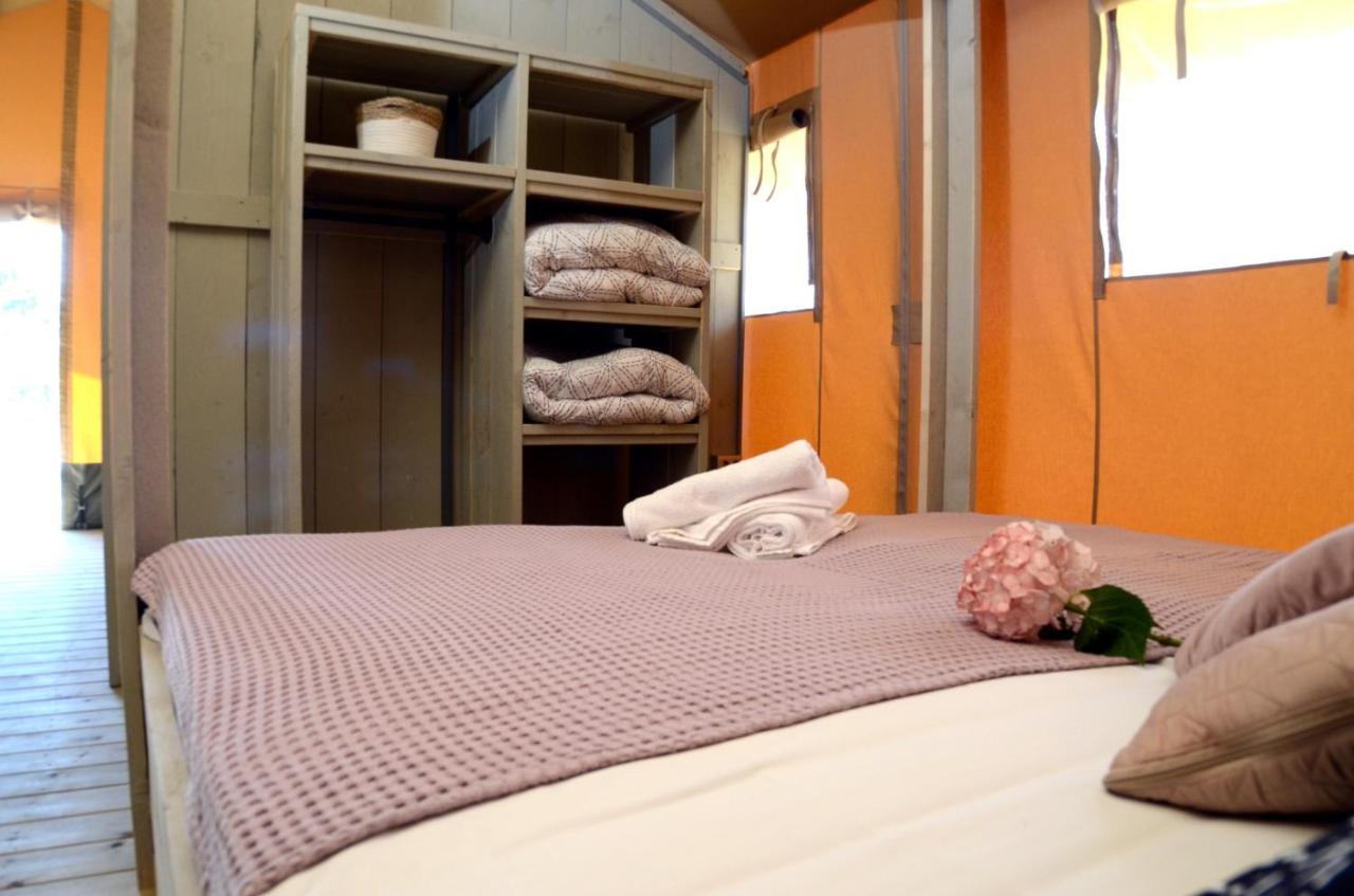 Grande Glamping Hotel Biograd Na Moru Bagian luar foto
